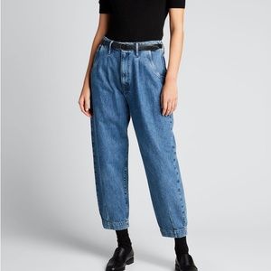 Frame pleated barrel leg jeans